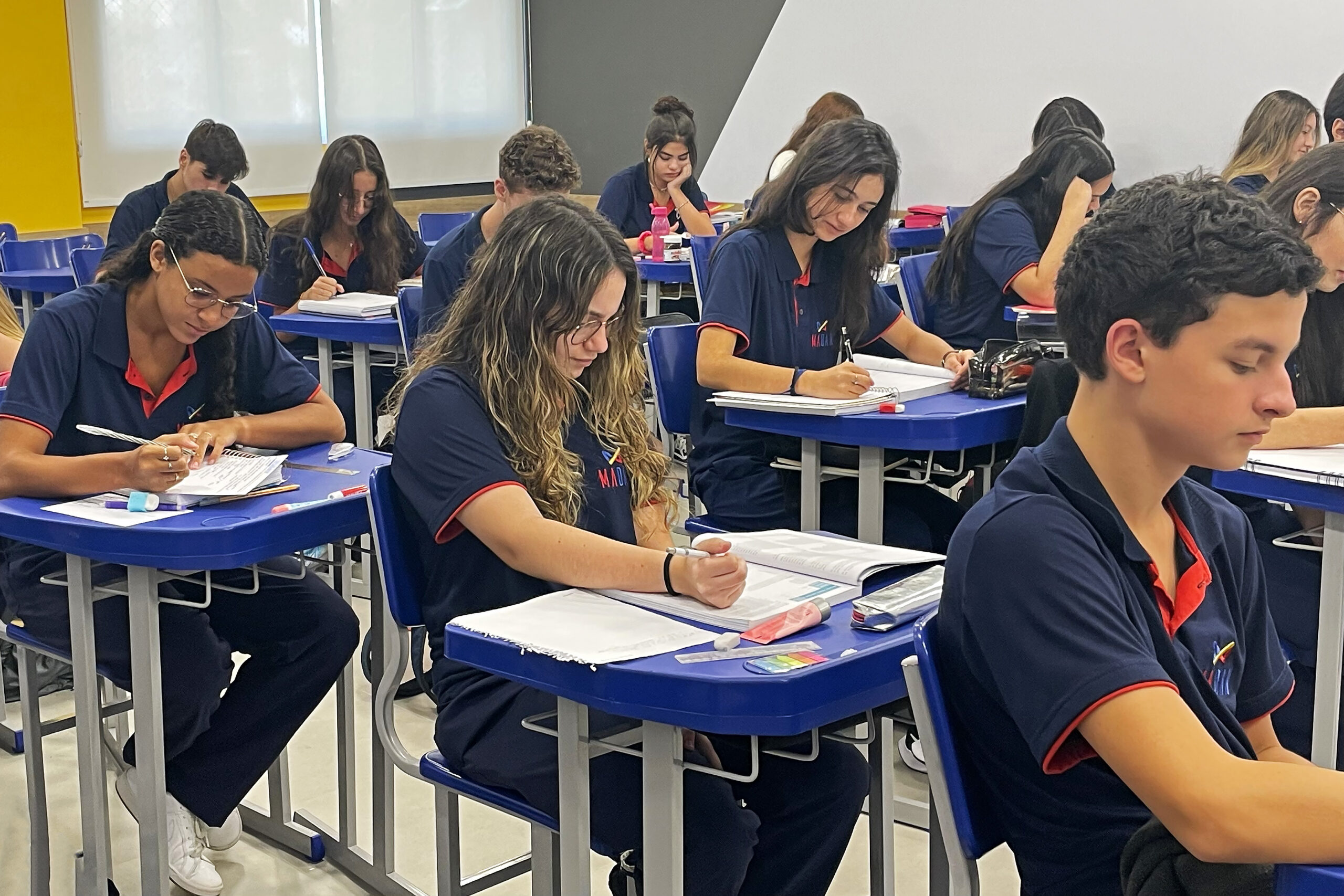 Confira as dicas do MADAN para fazer uma redação nota mil no Enem