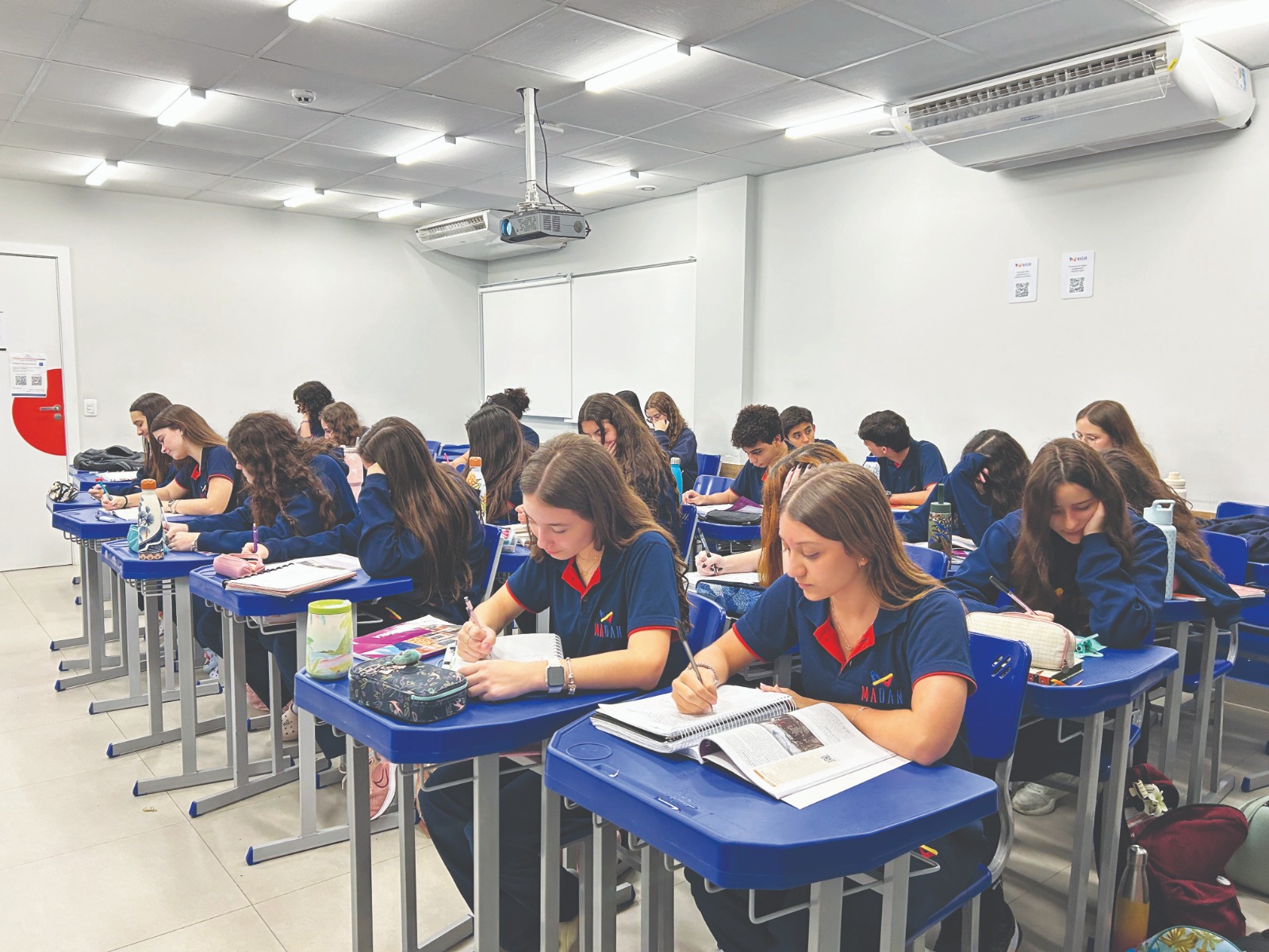 Ano letivo 2026: por que escolher agora a escola de Ensino Médio do seu filho?